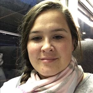 Meet your Posher, Kelley